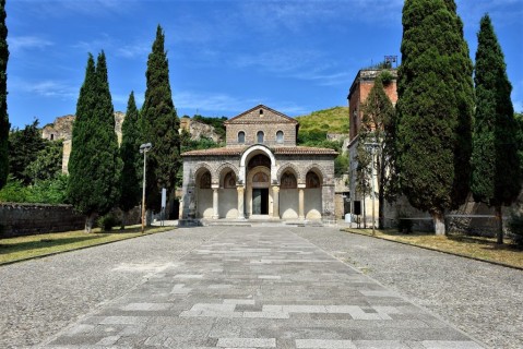 Il borgo di Sant'Angelo in Formis
